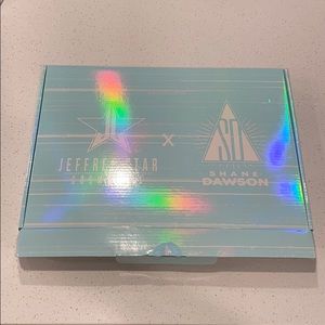 PEARLESCENT PIG HAND MIRROR